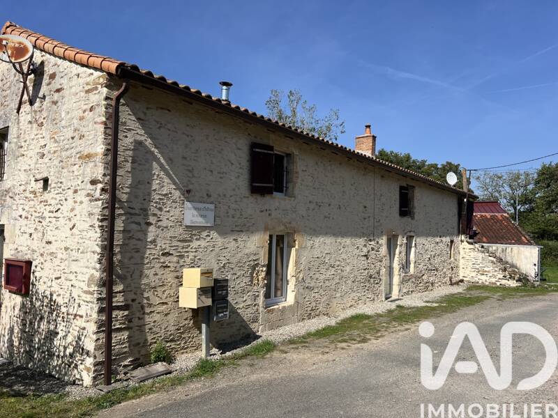 Maison à vendre, 220m², MAREUIL SUR LAY DISSAIS