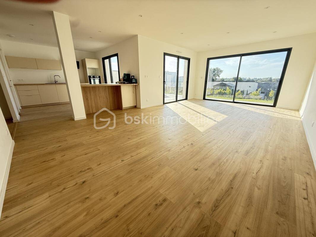 Maison à vendre, 135m², MONTREUIL LE GAST