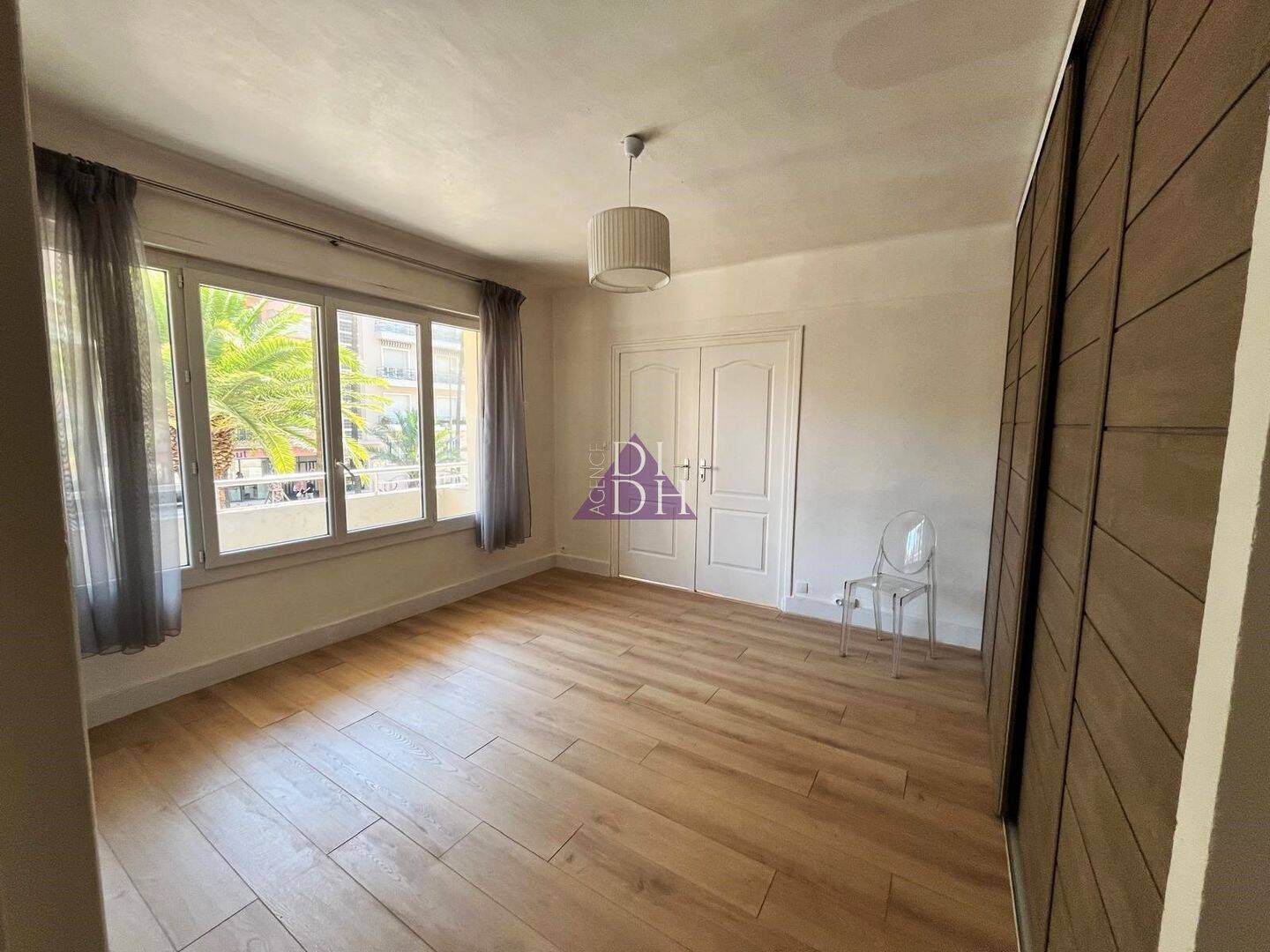 Maison à vendre, 39m², HYERES