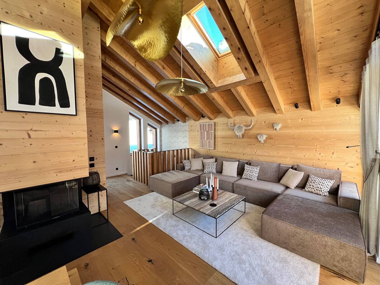 Maison à vendre, 205m², MERIBEL LES ALLUES