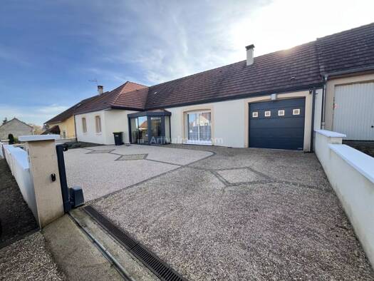 Maison de plain-pied à vendre 320 000 € 3 chambres 123 m² 1 067 m² de terrain Saulieu 21210
