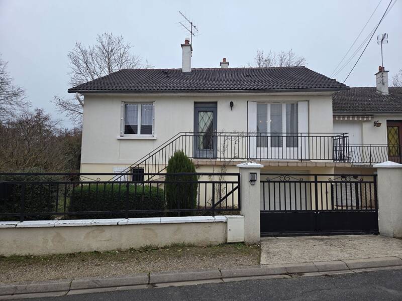 Maison à vendre, 130m², YZEURE