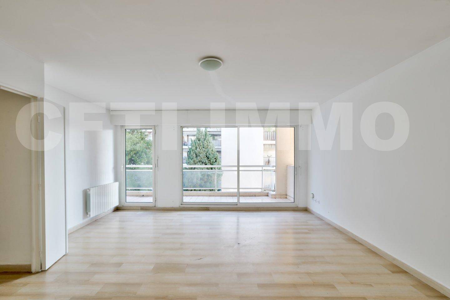 Maison à louer, 74m², CANNES
