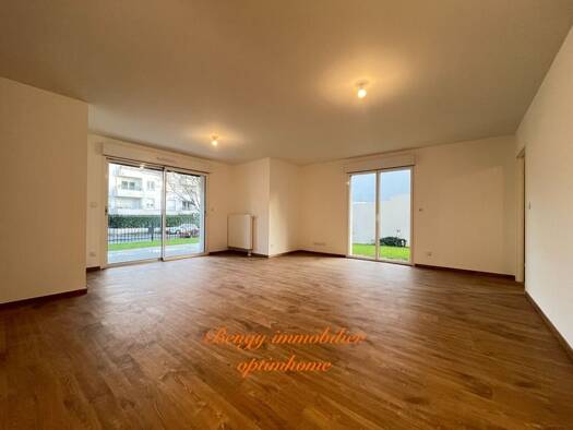 Appartement à vendre 475 000 € 4 pièces 2 chambres 95 m² Historique Saint-Cyr-sur-Loire 37540
