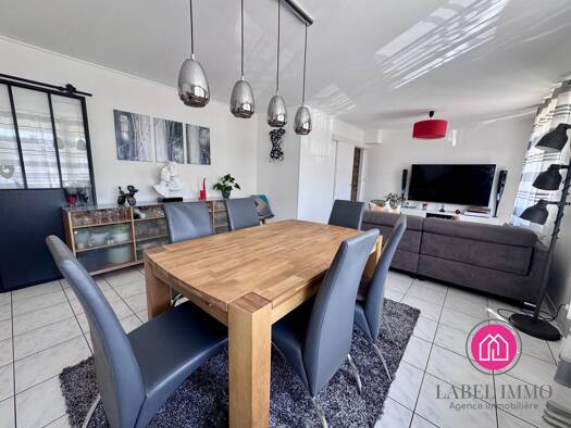 Maison de plain-pied à vendre 150 000 € 4 pièces 2 chambres 80 m² Faubourg de Bethune Douai 59500