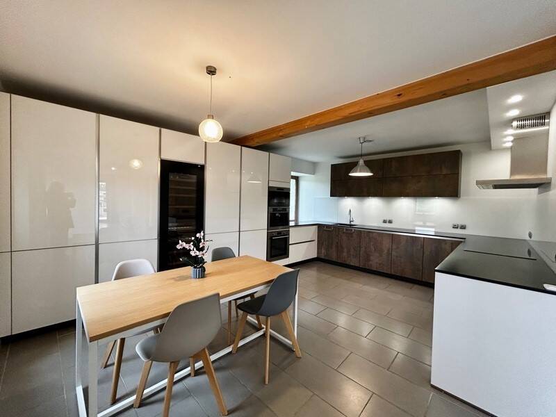 Maison à vendre, 190m², VALLEIRY