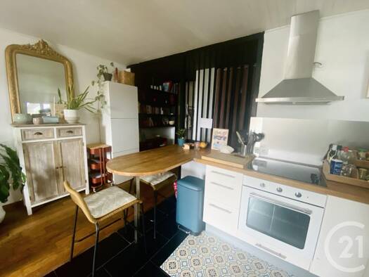 Appartement à louer 821 € 2 pièces 1 chambre 40 m² 1er étage Yerres 91330