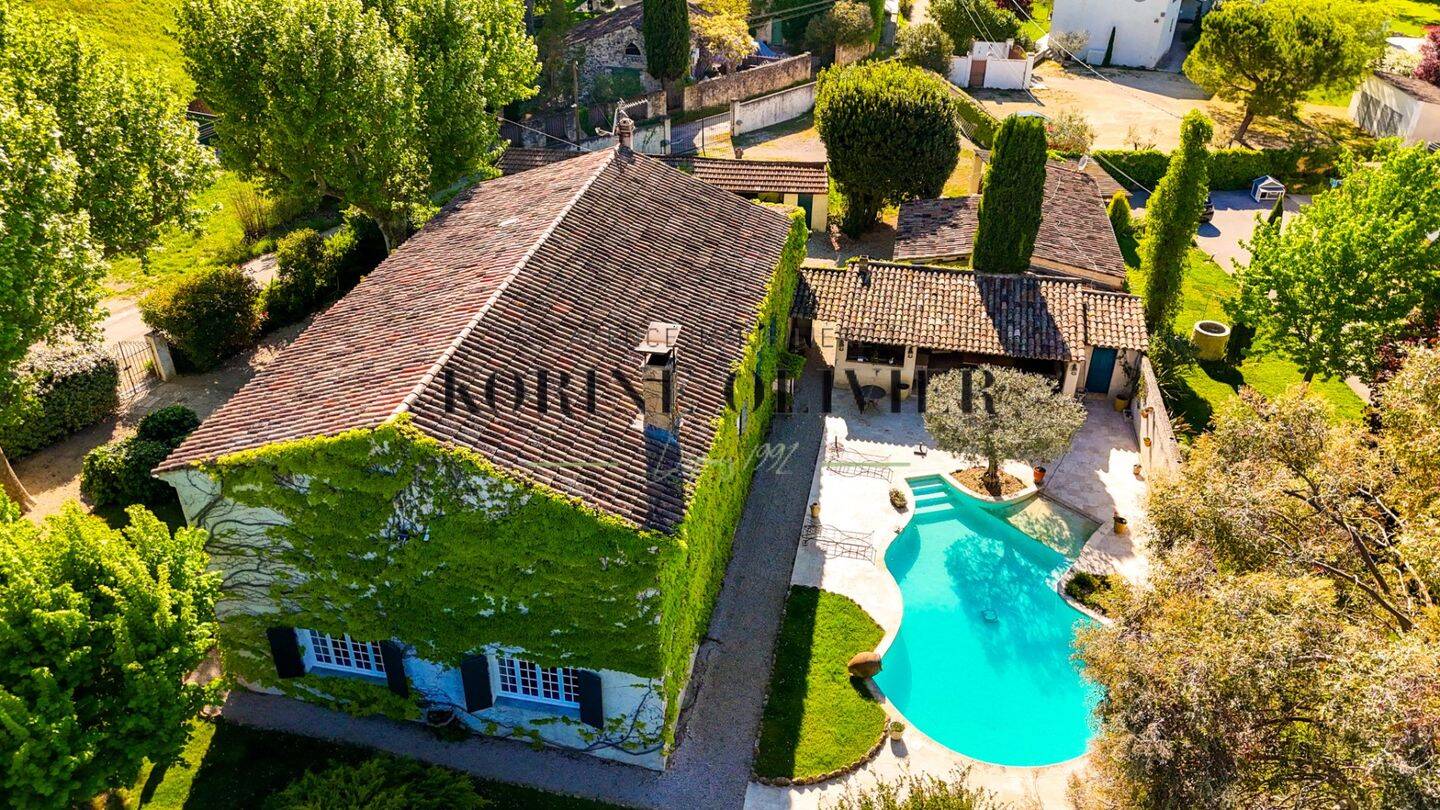 Maison à vendre, 330m², LE PUY SAINTE REPARADE