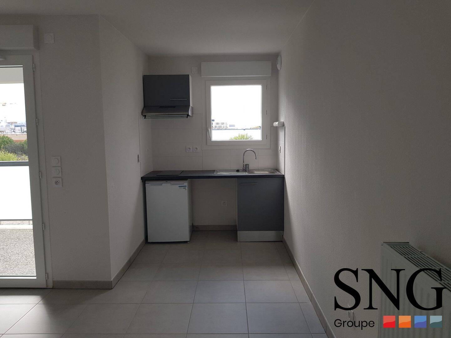 T2 AVEC LOGGIA ET PARKING — 2
