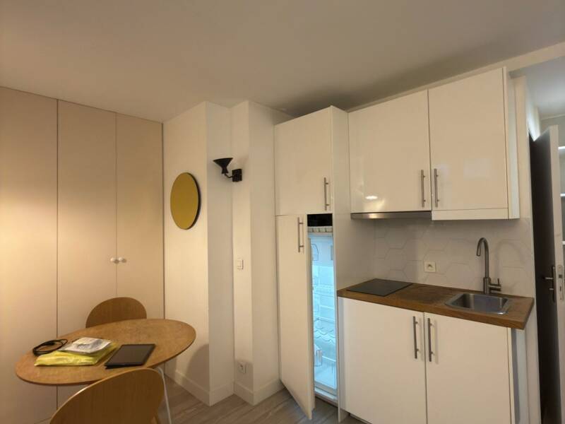 Maison à louer, 15m², PARIS 18E