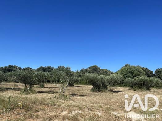 Terrain constructible viabilisé à vendre 315 000 € 1 764 m² de terrain Saint-Siffret 30700