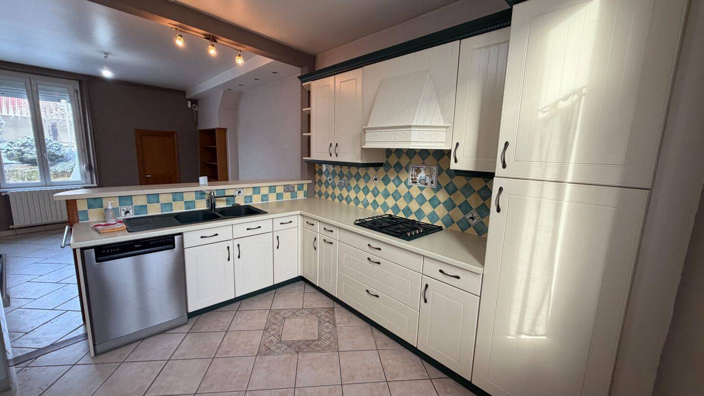Maison à vendre, 147m², NEUILLY EN THELLE