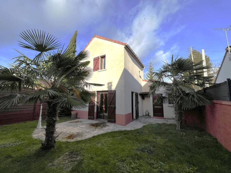 Maison à louer, 85m², FOSSES