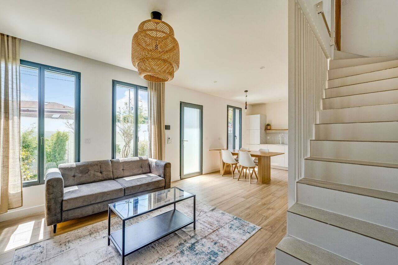 Maison à vendre, 80m², SAINT MAUR DES FOSSES