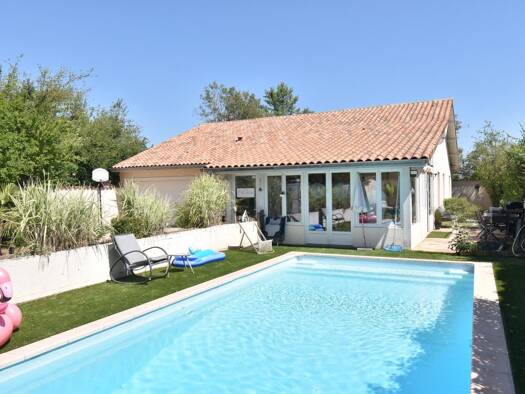 Maison à vendre 438 000 € 5 pièces 4 chambres 160 m² 644 m² de terrain Villieu-Loyes-Mollon 01800