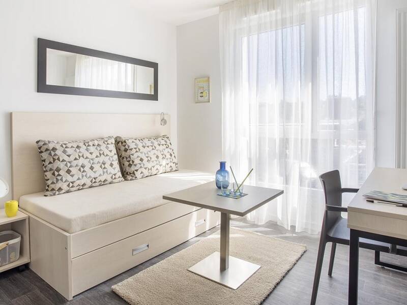 Maison à louer, 18m², LYON 9E