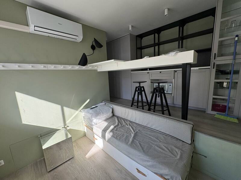 Maison à louer, 13m², LEVALLOIS PERRET