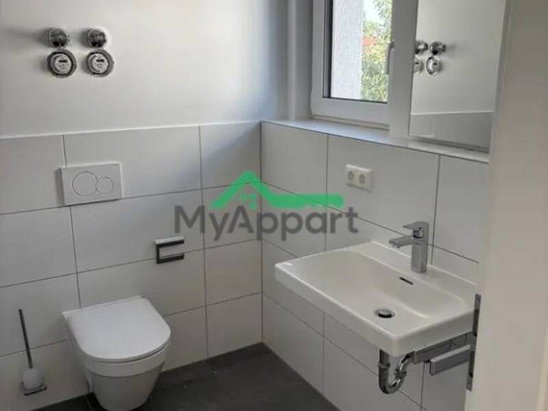 Maison à louer, 22m², PARIS 14E