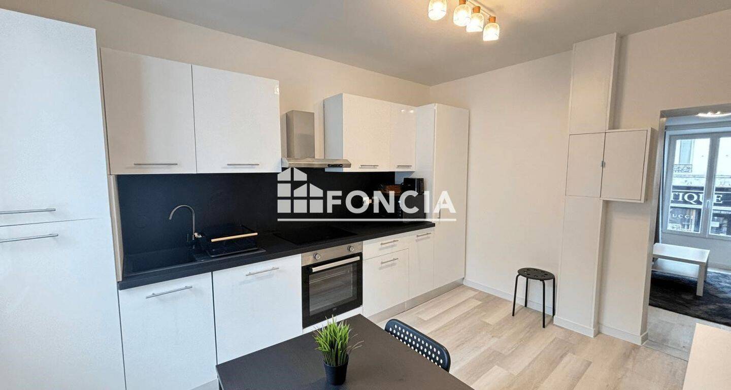 Maison à louer, 28m², LEVALLOIS PERRET