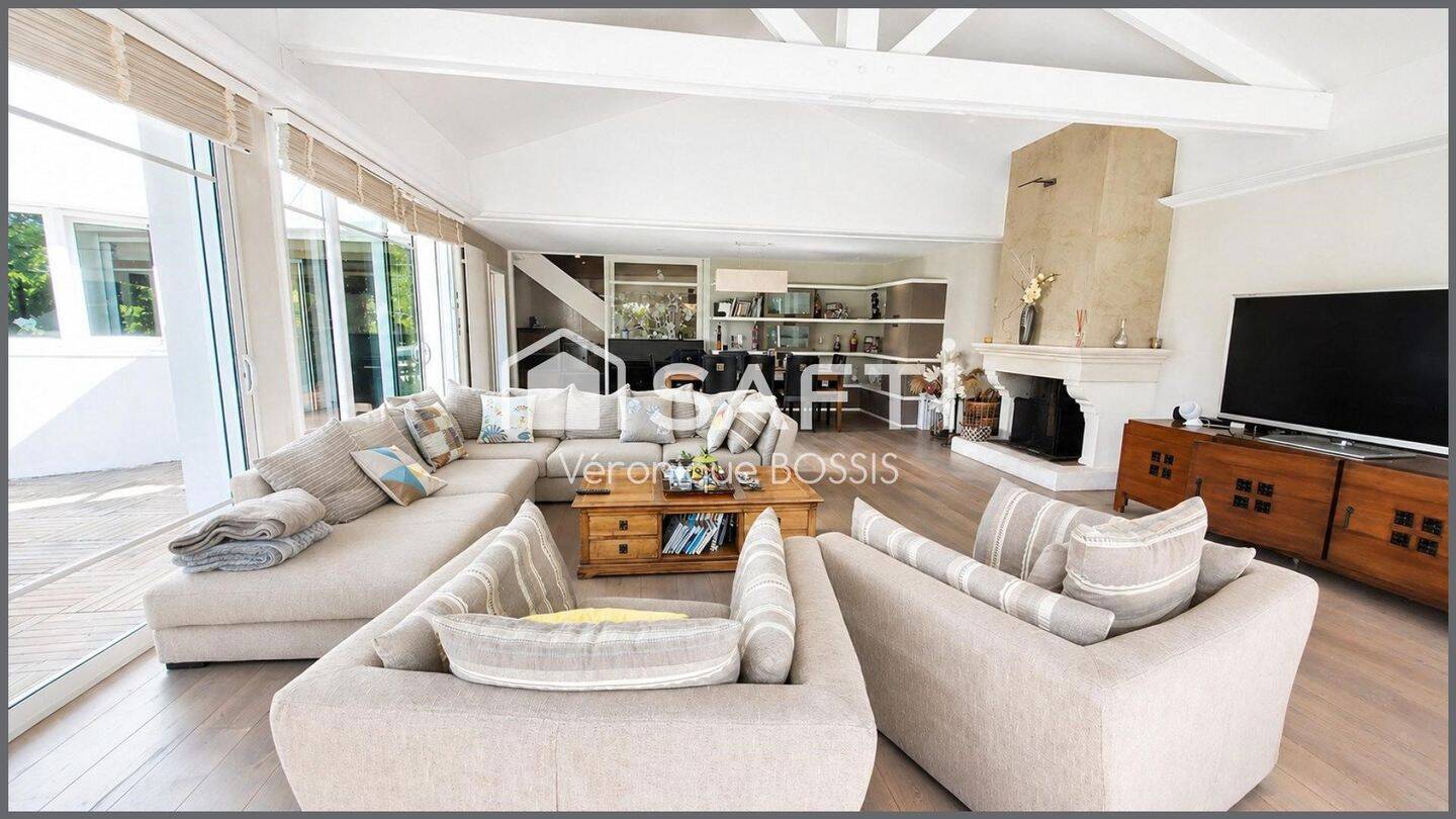 Maison à vendre, 246m², LA ROCHE SUR YON