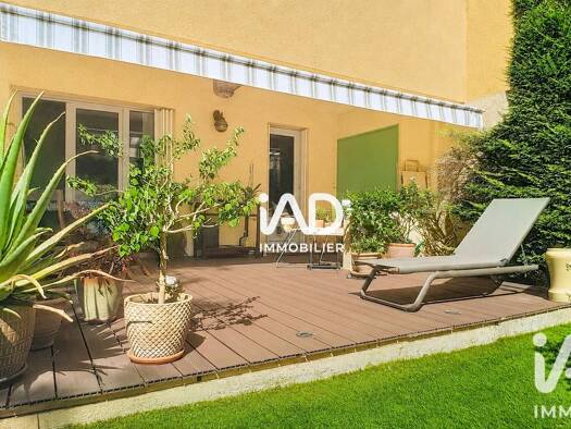 Appartement à vendre 285 000 € 3 pièces 2 chambres 70 m² RDC/3 La Pomme Marseille 11ème arrondissement 13011