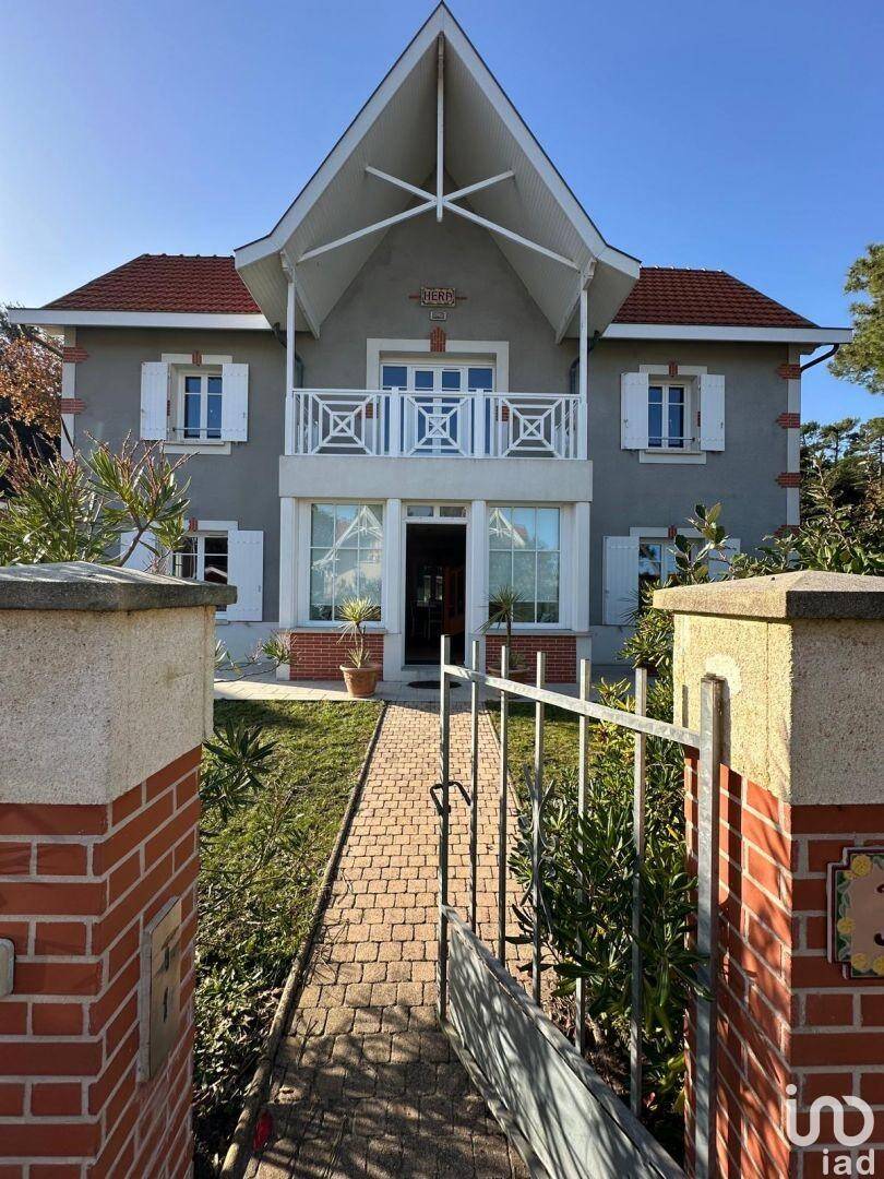 Maison à vendre, 135m², SOULAC SUR MER