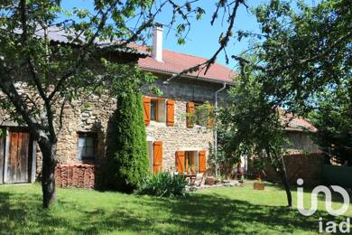 Maison à vendre 149 500 € 4 pièces 3 chambres 85 m² 500 m² de terrain Saint-Sauveur-la-Sagne 63220
