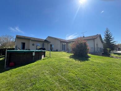 Maison de plain-pied à vendre 285 000 € 10 pièces 5 chambres 220 m² 1 586 m² de terrain Gerbéviller 54830