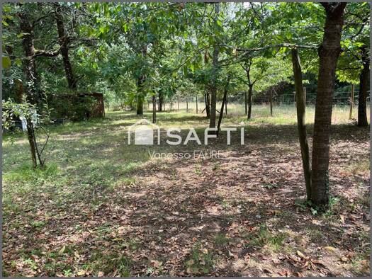 Terrain constructible viabilisé à vendre 110 000 € 1 673 m² de terrain Daignac 33420
