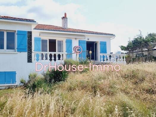 Maison à vendre 525 000 € 9 pièces 6 chambres 176 m² 786 m² de terrain La Faute sur Mer 85460