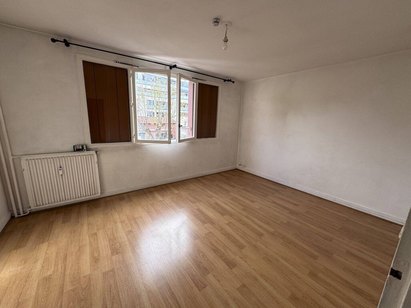Maison à louer, 43m², MONTREUIL