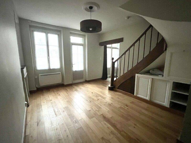 Maison à louer, 65m², BUZANCAIS