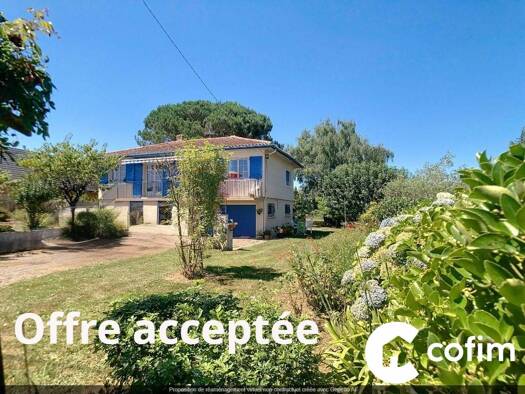 Maison à vendre 182 000 € 4 pièces 3 chambres 73 m² 1 706 m² de terrain Vignes 64410