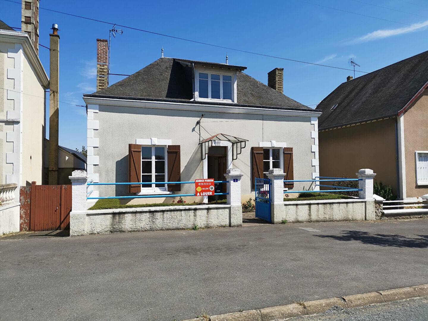 Maison à vendre, 110m², SAINT COSME EN VAIRAIS