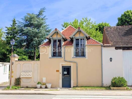 Maison de ville à vendre 250 000 € 3 pièces 2 chambres 67 m² Jouars-Pontchartrain 78760