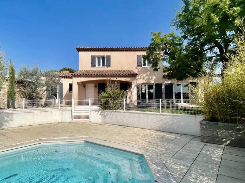 Maison à vendre, 160m², EYGUIERES