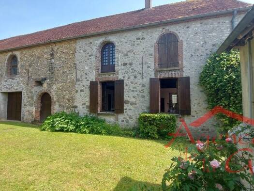 Maison à vendre 155 000 € 4 pièces 2 chambres 114 m² 997 m² de terrain Sezanne 51120