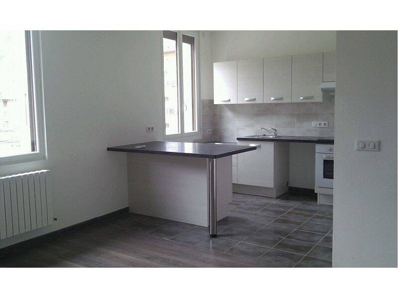 Maison à louer, 77m², THONES