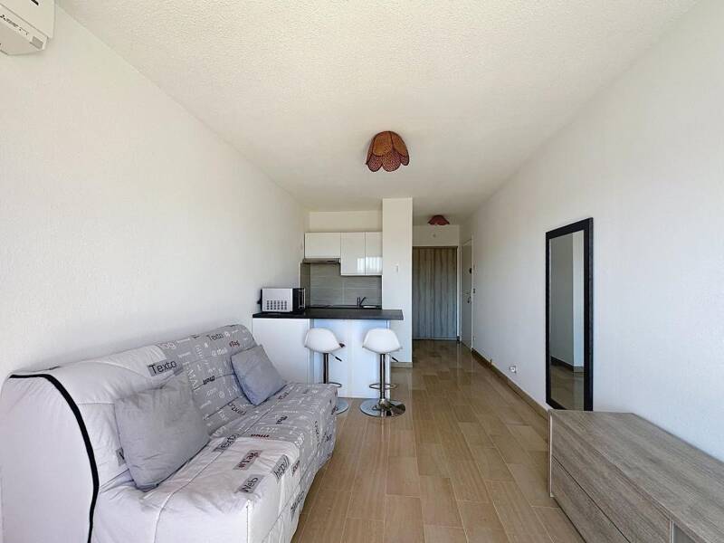 Maison à louer, 21m², MOUGINS