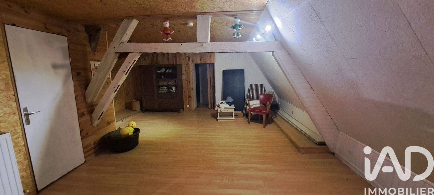 Maison à vendre, 215m², SAINT PIERRE D'EYRAUD