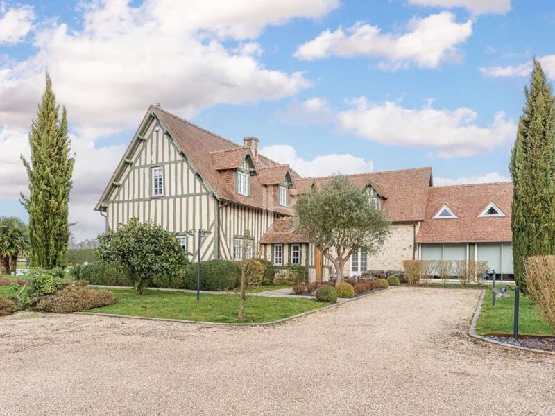 Maison à vendre, 280m², SAINT ETIENNE LA THILLAYE