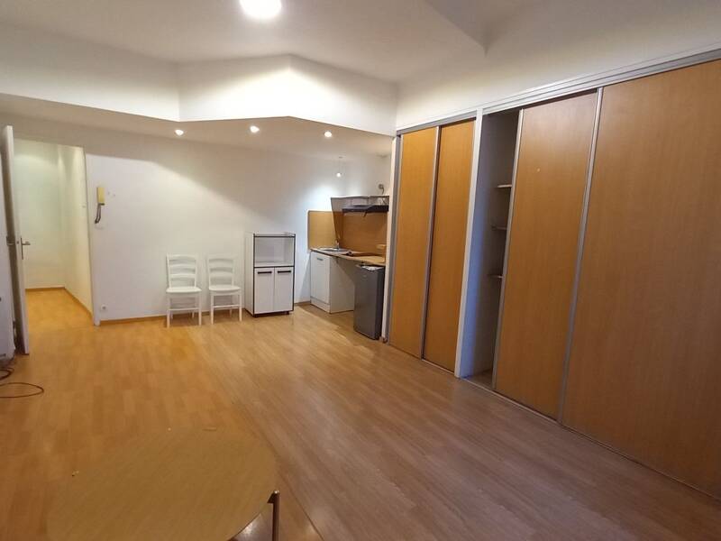 Maison à louer, 28m², NIMES