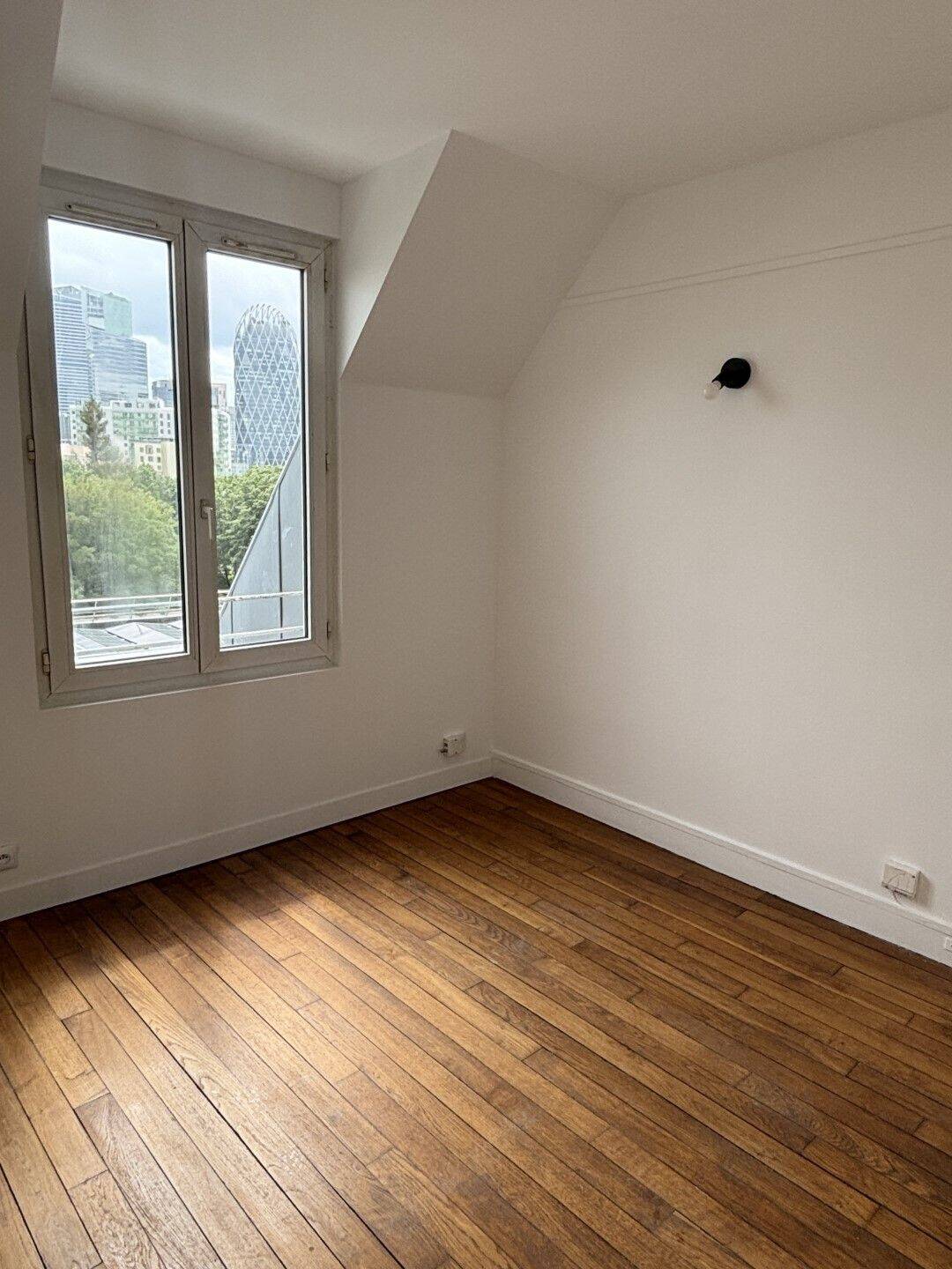 Maison à louer, 37m², COURBEVOIE