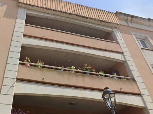 Appartement à vendre 113 700 € 3 pièces 2 chambres 73 m² Étage 2/3 Villeneuve-sur-Lot 47300