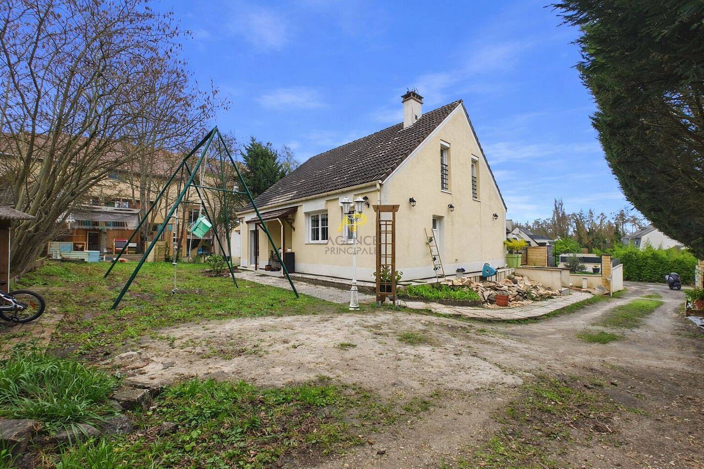 Maison à vendre, 120m², MONTIGNY LES CORMEILLES
