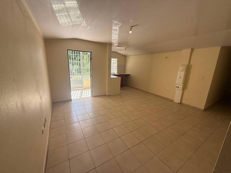 Maison à louer, 54m², SAINT LAURENT DU MARONI