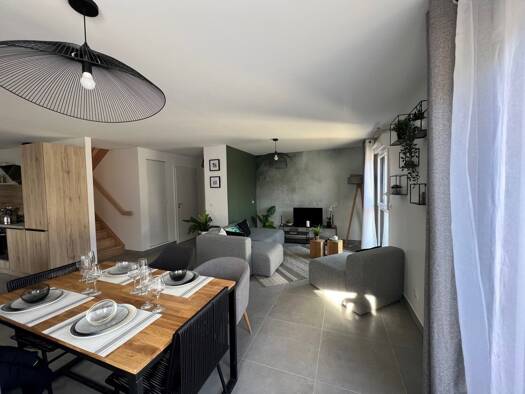 Duplex à vendre - neuf 250 400 € 4 pièces 3 chambres 90 m² dès le 01/04/2028 Magny-sur-Tille 21110