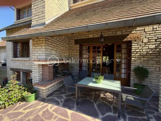 Maison à vendre 439 000 € 7 pièces 5 chambres 172 m² 400 m² de terrain Armée Leclerc-Jean Allemane Savigny-sur-Orge 91600