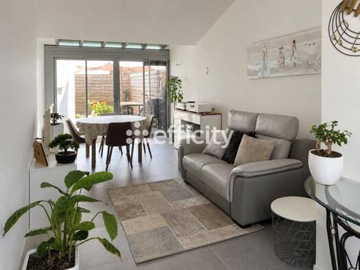 Maison de plain-pied à vendre 184 975 € 2 pièces 1 chambre 44 m² 87 m² de terrain Moutiers-les-Mauxfaits 85540