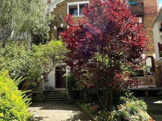 Appartement à vendre 175 000 € 1 pièce 16,65 m² RDC/3 Moskowa-Porte Montmartre-Porte de Clignancourt Paris 18ème arrondissement 75018